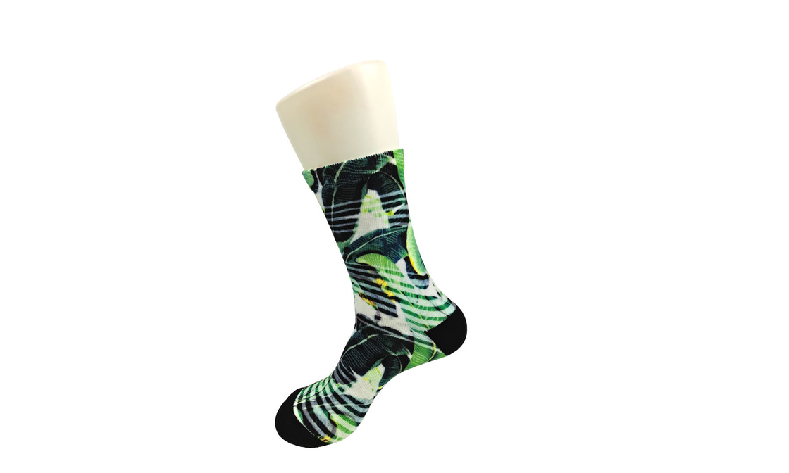Funny Holiday Christmas Fun Socks For Men  Womens Crazy Colored Good Elasticity