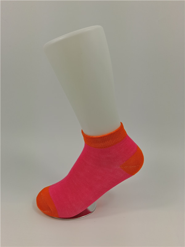 Elastic Persistent Spandex Kids Cotton Socks By Anti Bacterial / Anti Slip Surface