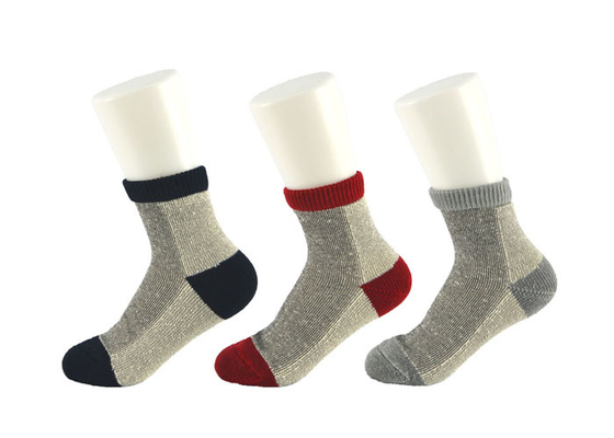 Polyester Elastane Anti Slip Socks With Odor Resistant Breathbale Surface
